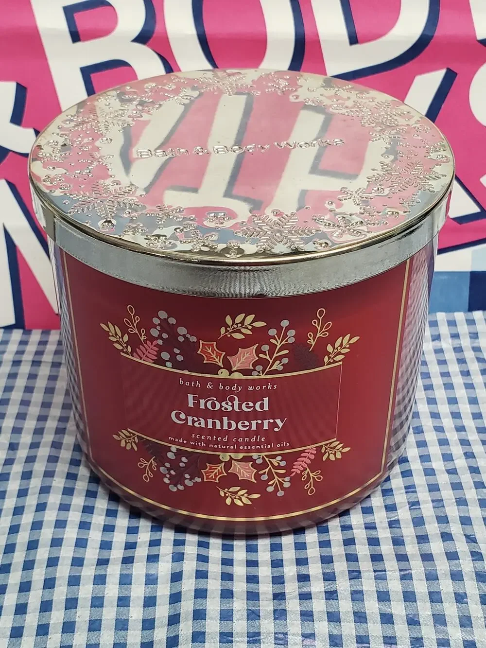 BBW Frosted Cranberry Holiday Lid Large 3 Wick Candle
